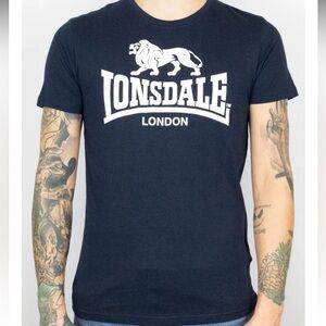Lonsdale St. Erney T-Shirt Navy. Size Medium